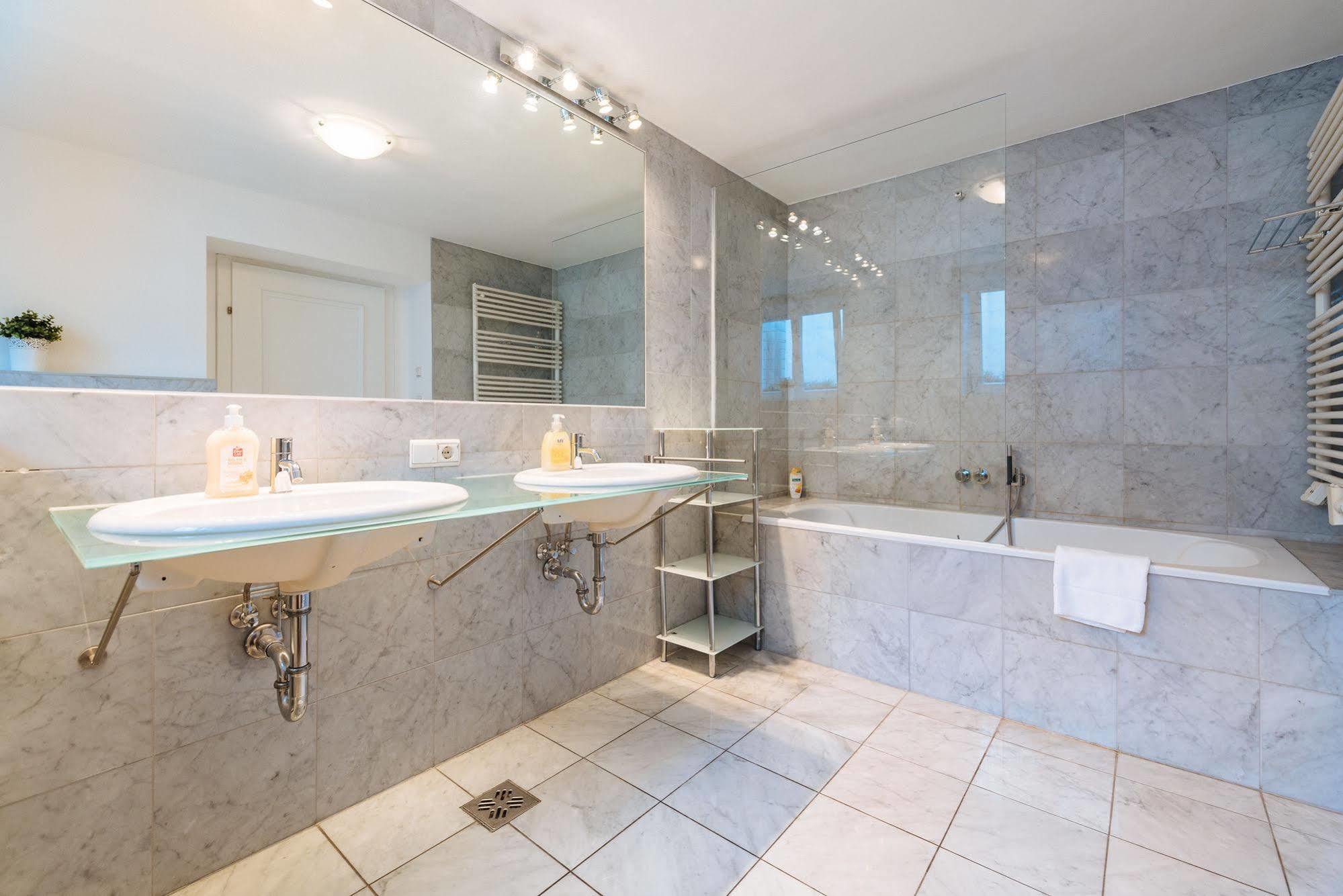 Duschel Apartments Vienne Extérieur photo